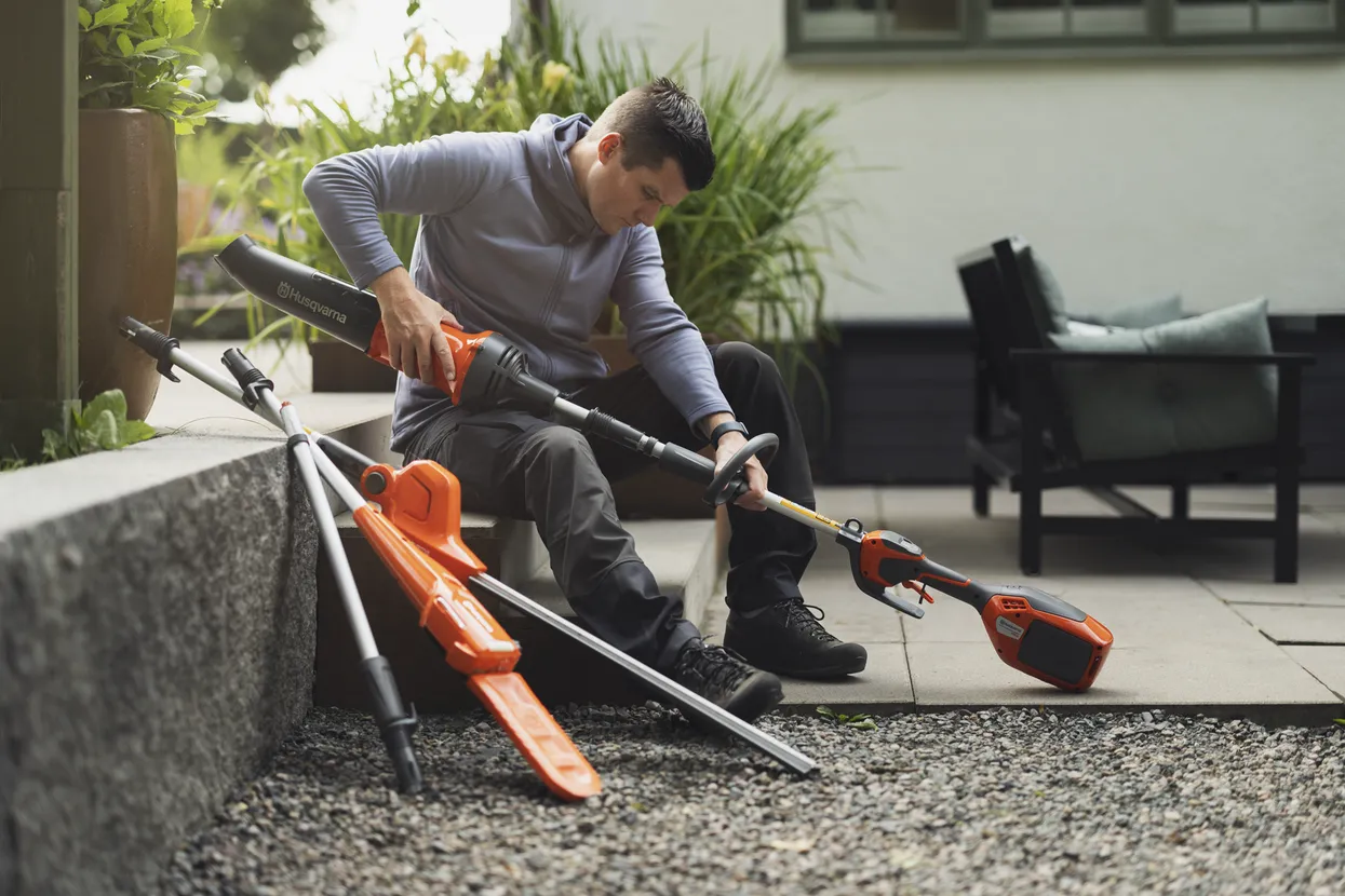 Husqvarna DH110 FLXi Hedge Trimmer Attachment 970704202 - Image 4