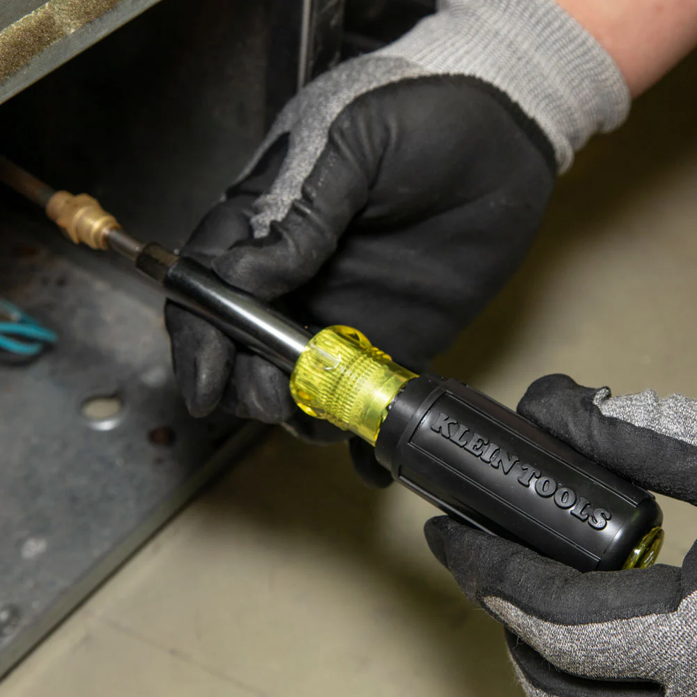 KLEIN TOOLS Multi-Bit Screwdriver / Nut Driver, 11-IN-1, Ph, Sl, Sq, Schrader Bits - Image 3
