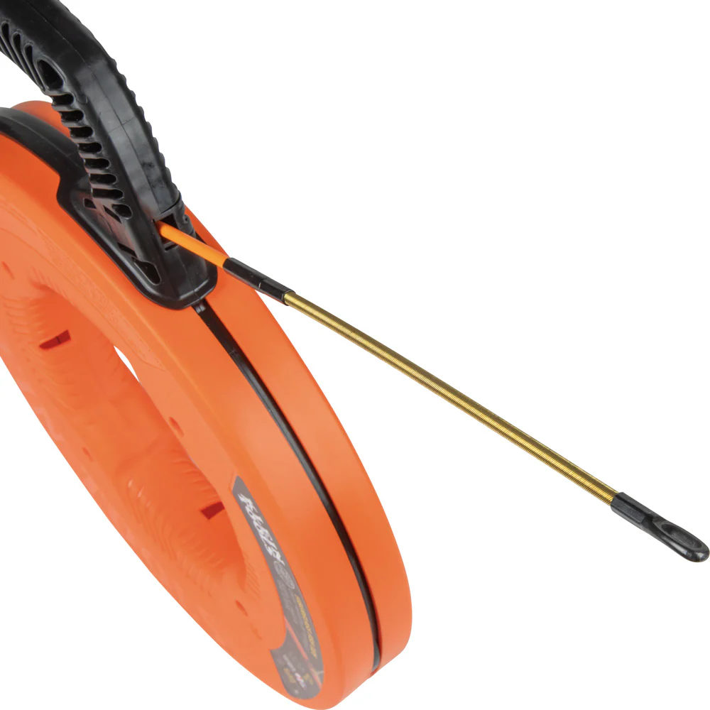 KLEIN TOOLS 50' Fiberglass Fish Tape w/ Spiral Steel Leader - Image 4