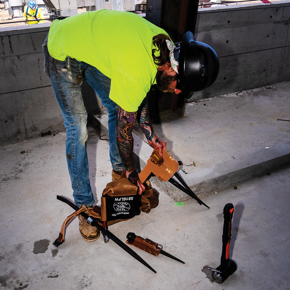 KLEIN TOOLS Multi-Functional Bull Pin Holder - Image 5