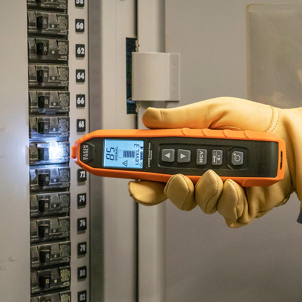 KLEIN TOOLS Advanced Circuit Tracer Kit - Image 2
