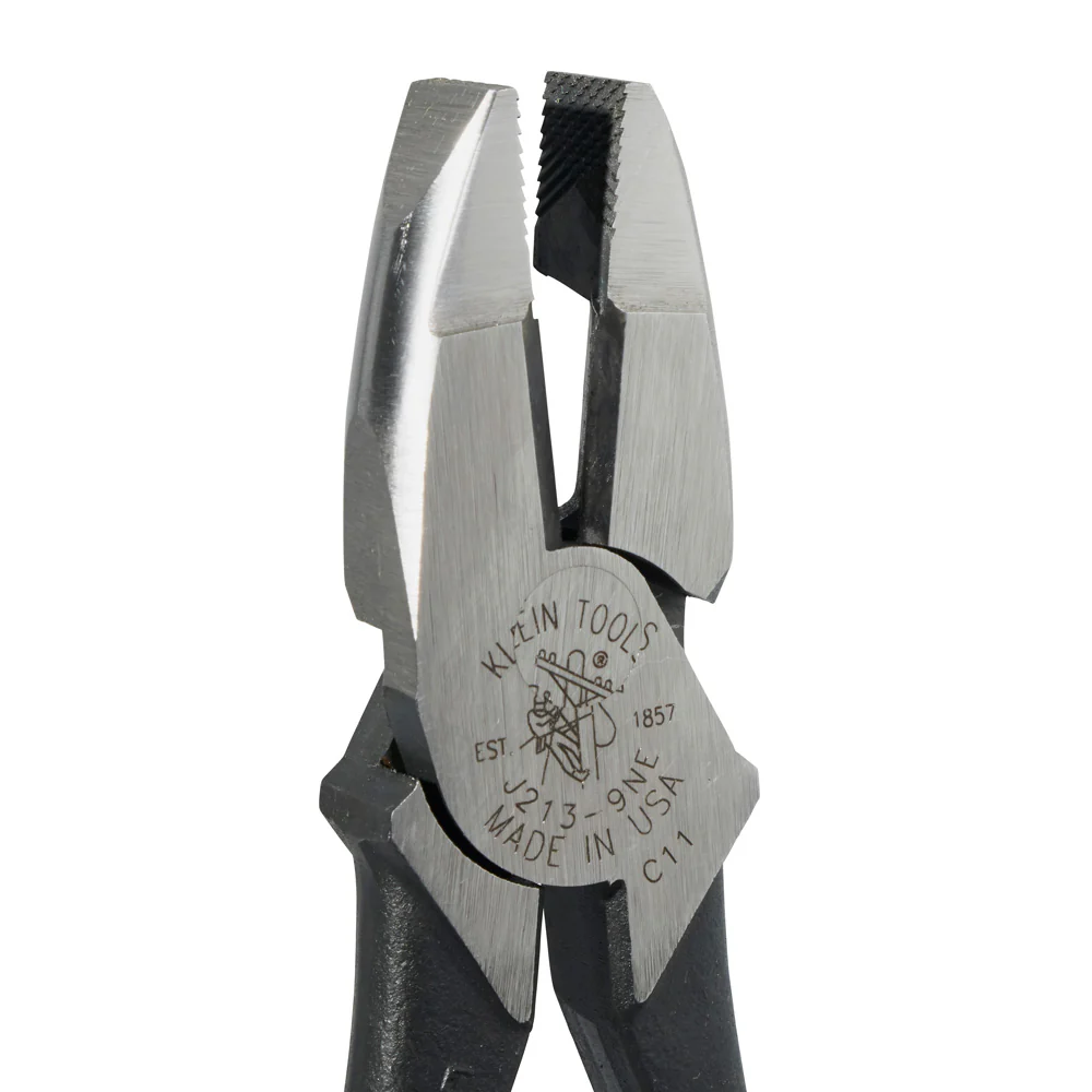 KLEIN TOOLS 9" JOURNEYMAN™ Side Cutting Pliers - Image 6