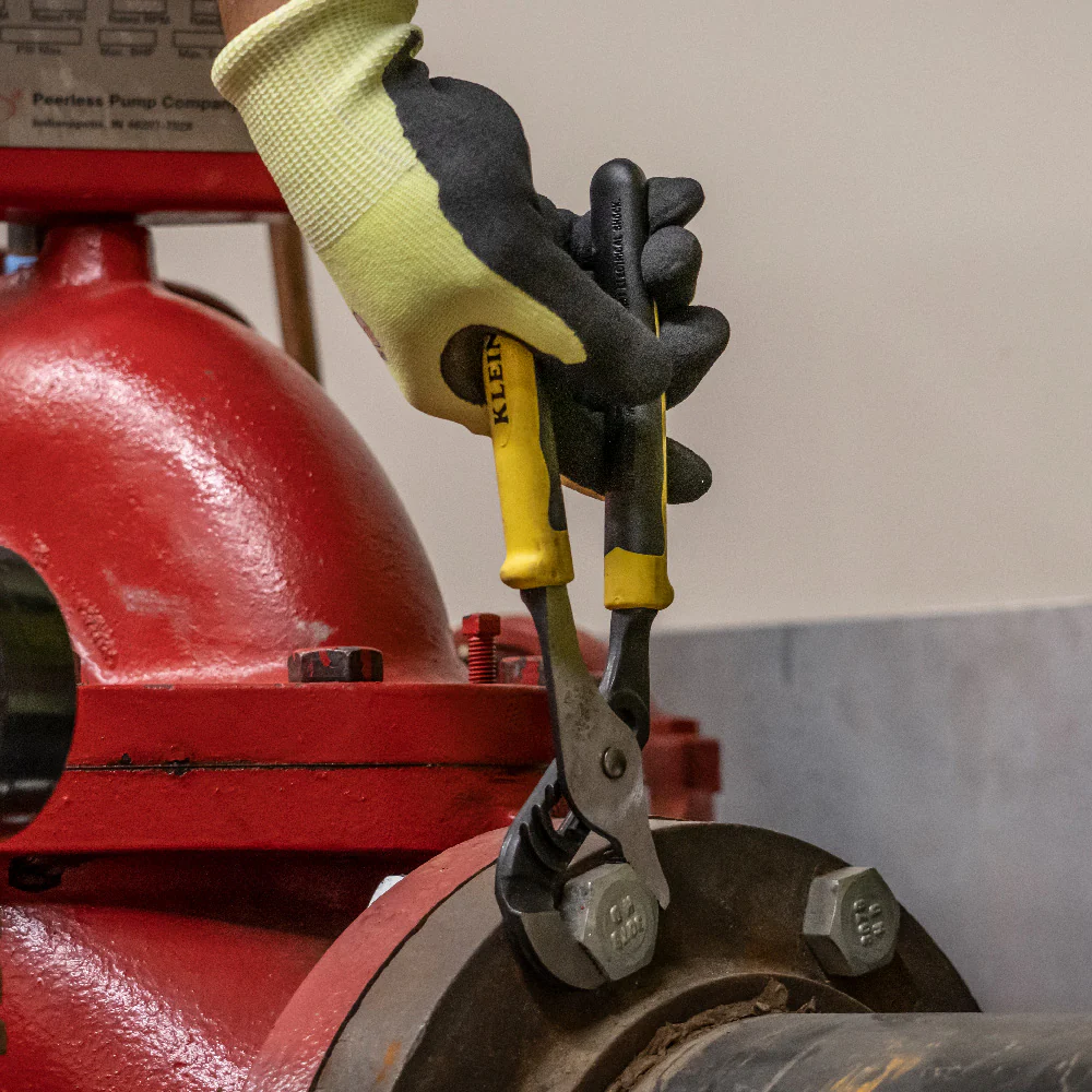 KLEIN TOOLS JOURNEYMAN™ 10" Pump Pliers - Image 4