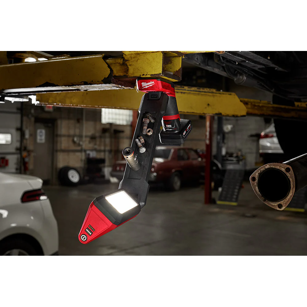 Milwaukee M12 Underbody Light Kit M12 2126-21XC - Image 17