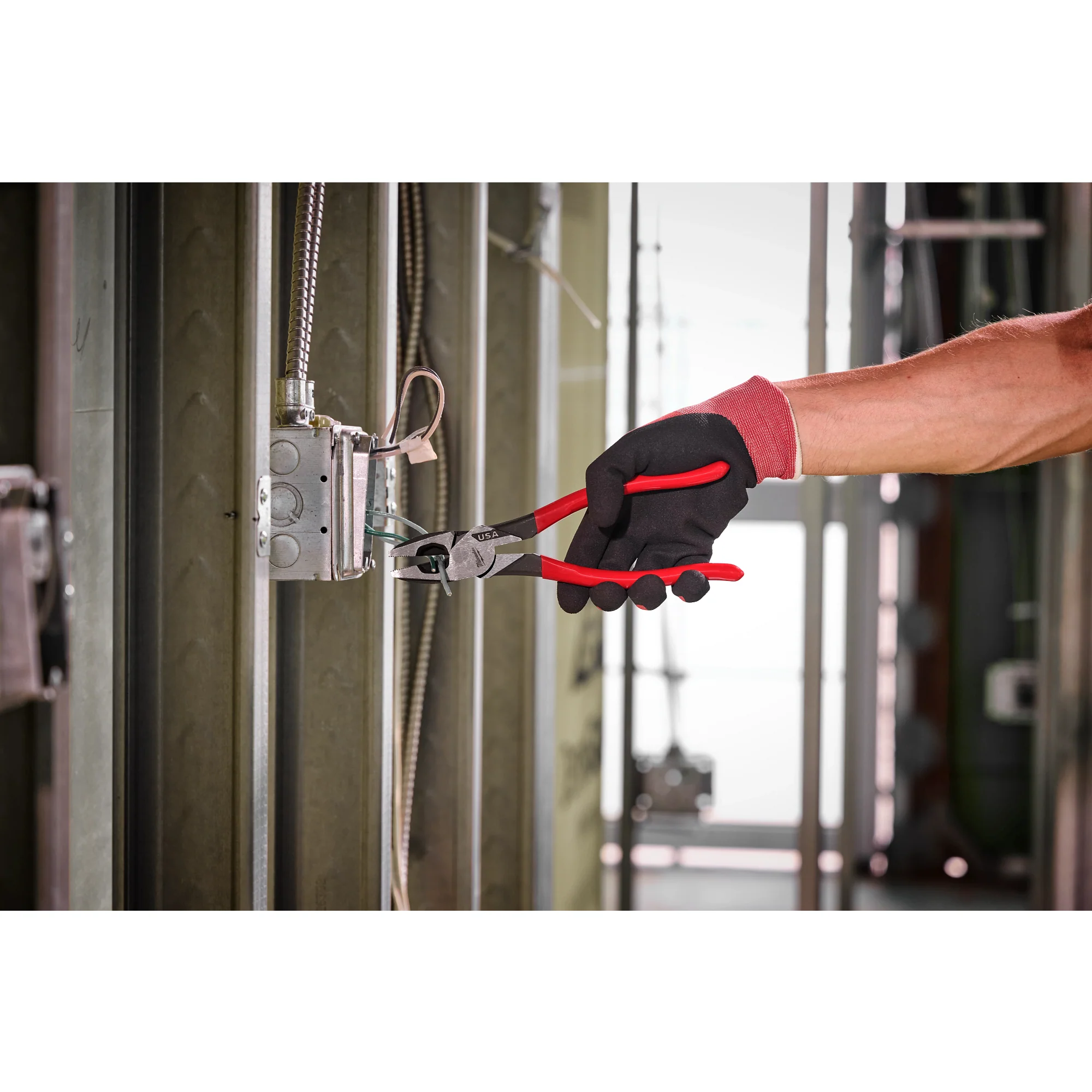 Milwaukee 2PC Dipped Grip Pliers Set (USA) MT500-2 - Image 4