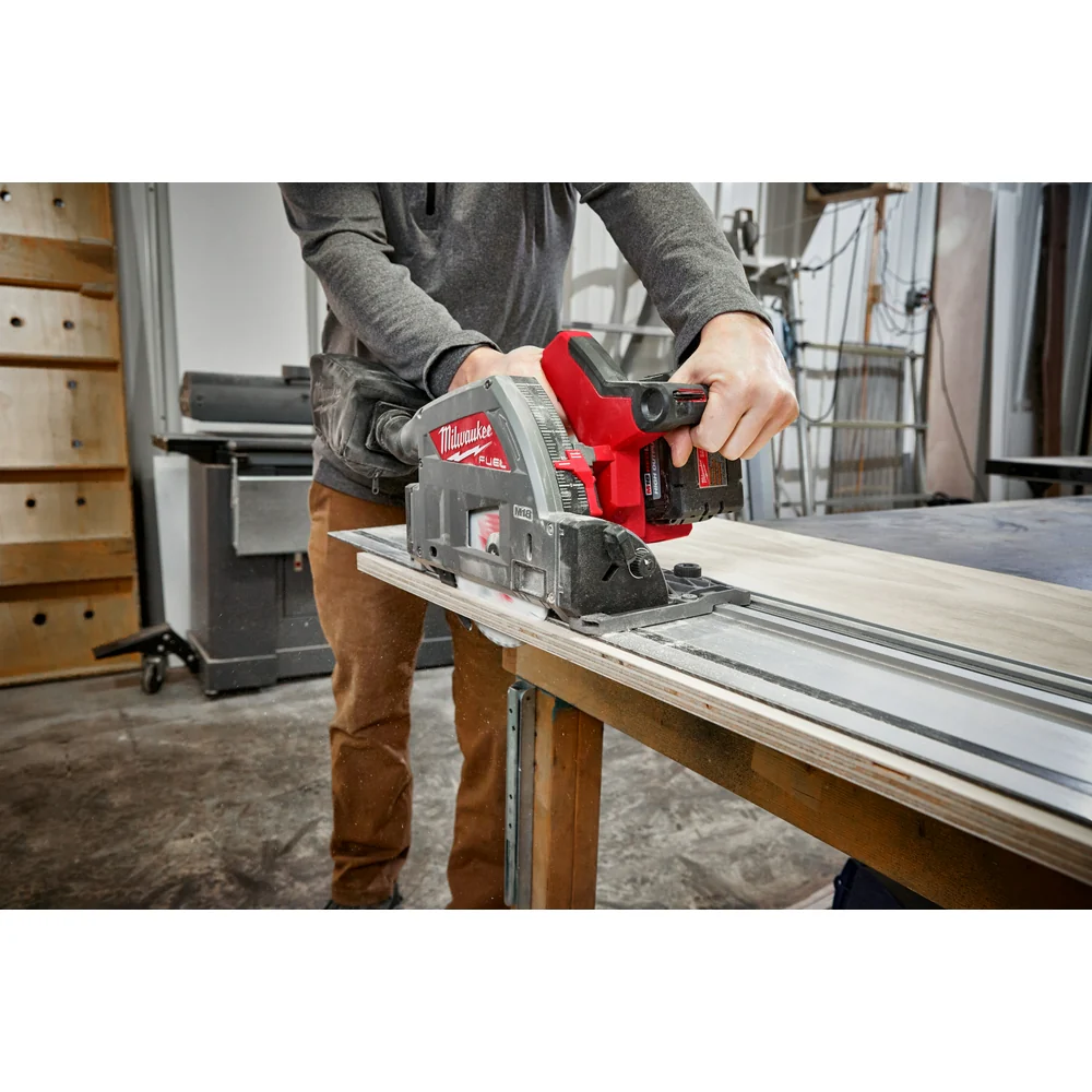 Milwaukee 106" Guide Rail for M18 FUEL Plunge Track Saw 48-08-0572 - Image 4