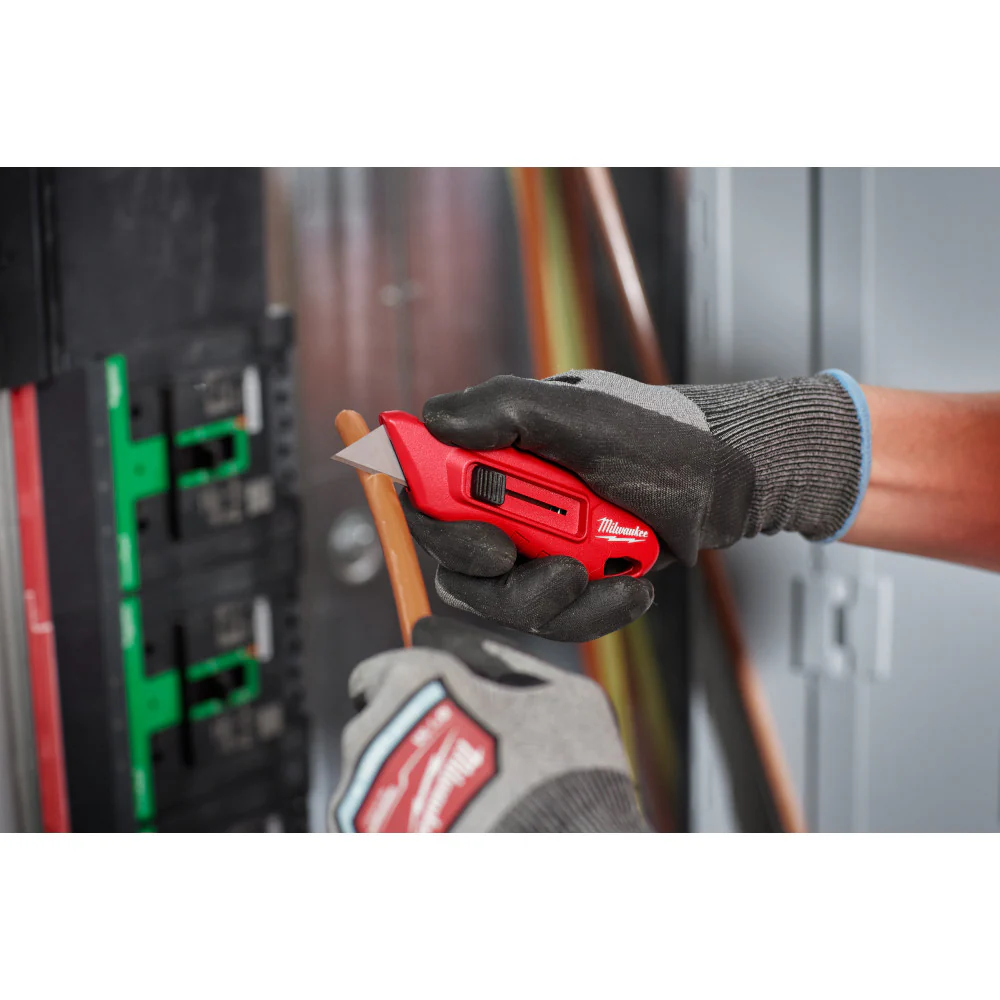 Milwaukee Compact Side Slide Utility Knife 48-22-1516 - Image 8