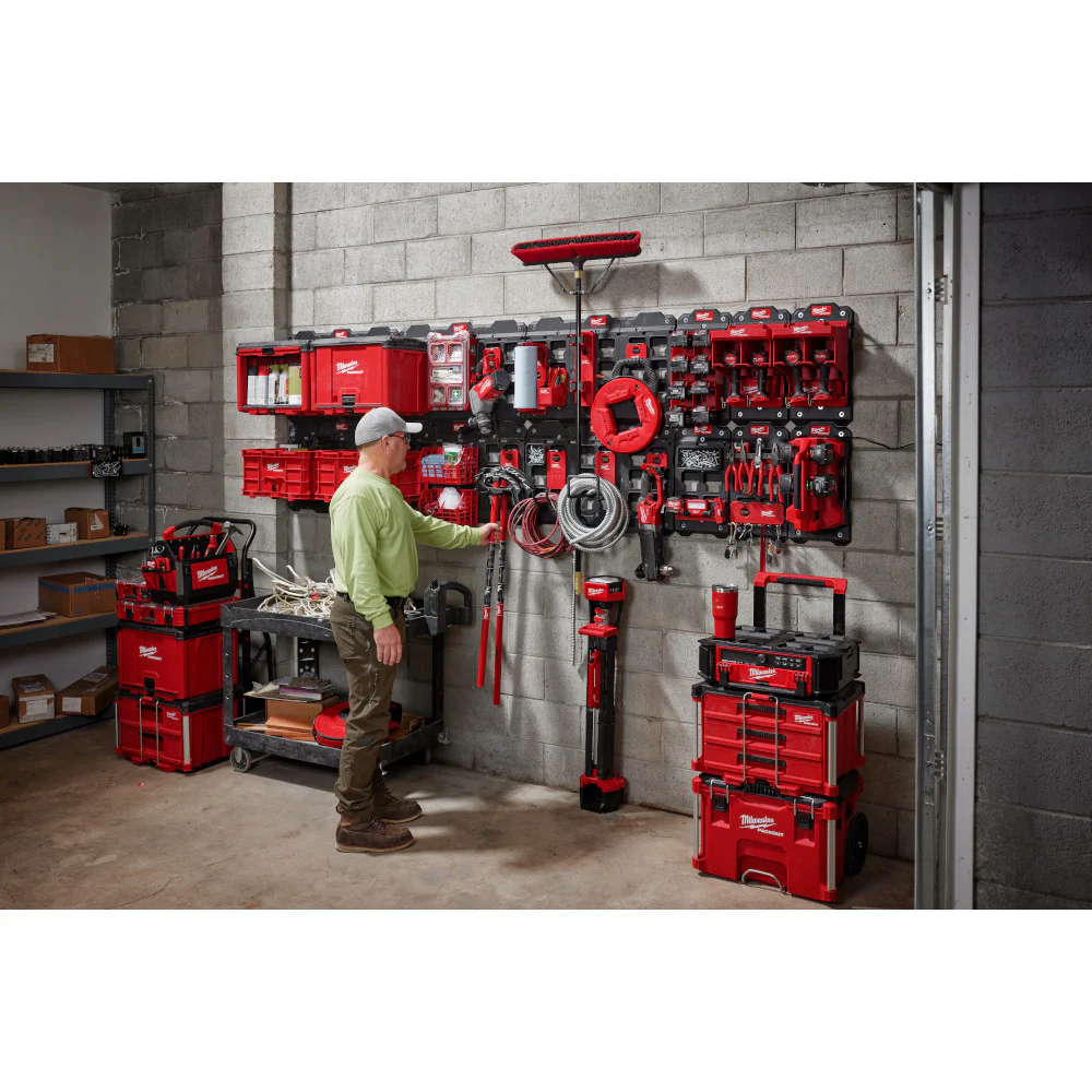 Milwaukee PACKOUT Compact Wall Basket 48-22-8342 - Image 11