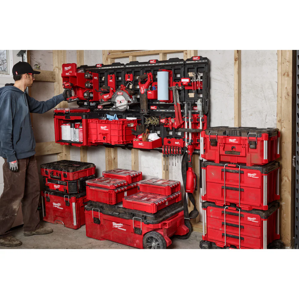 Milwaukee PACKOUT Compact Wall Plate 48-22-8496 - Image 6