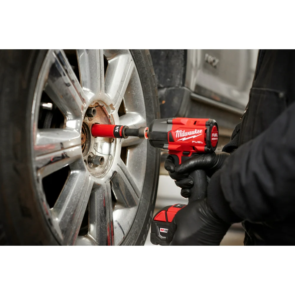 Milwaukee SHOCKWAVE Impact Duty 1/2" Drive 22mm Metric Lug Nut Wheel Socket 49-66-7807 - Image 10
