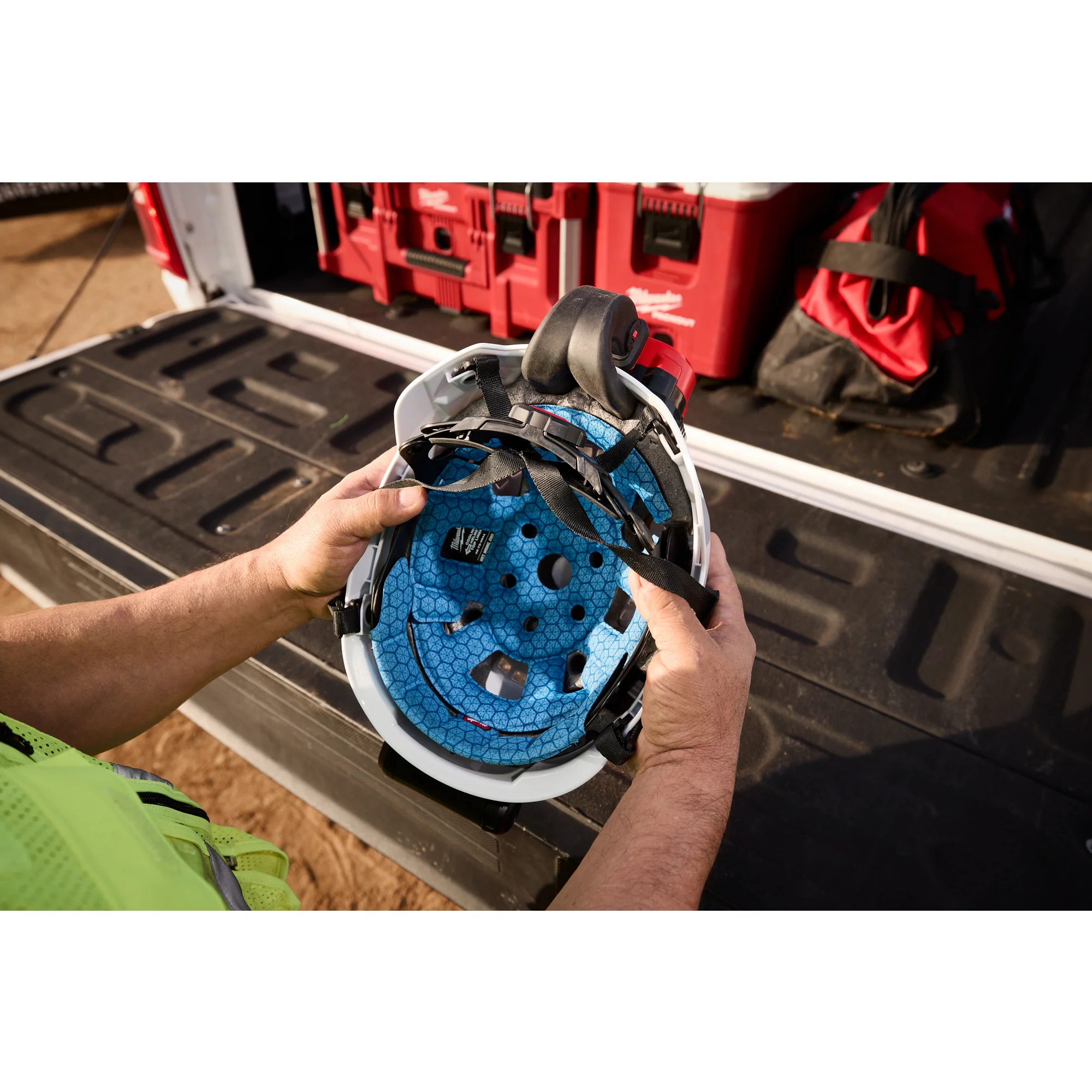 Milwaukee BOLT™  RLUSB Cooling Fan 48-73-1385 - Image 11